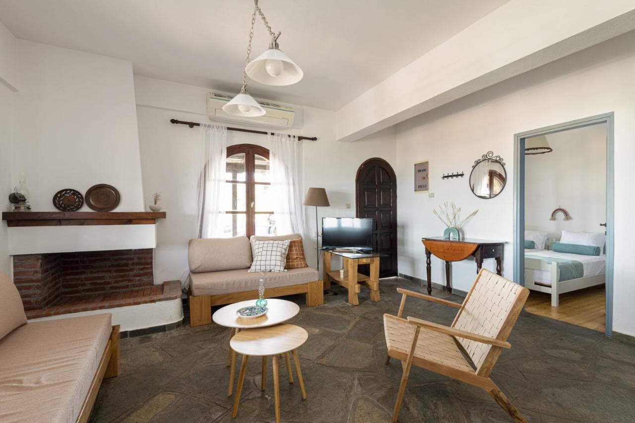 Sun Kiss Cottage, Vourvourou #Feelslikehome 외부 사진